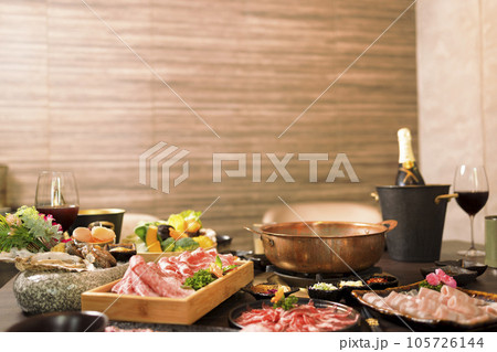 Seafood cuisine plate beef meat fhot pots. pork Seafood cuisine plate beef meat fhot pots. pork 105726144