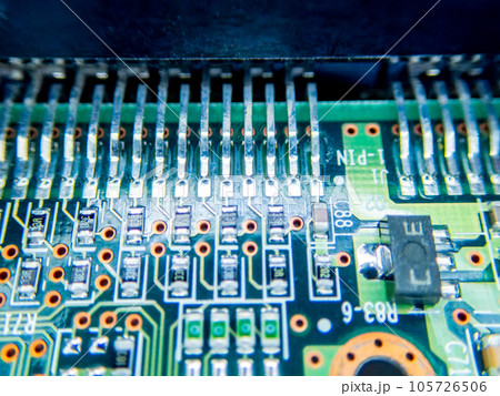 資料素材 電子回路のクローズアップ 資料素材 電子回路のクローズアップ 105726506