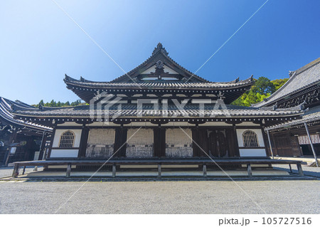 京都　泉涌寺　舎利殿 105727516