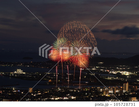 打ち上げ花火 打ち上げ花火 105728731