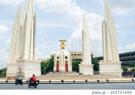 Democracy Monument in Bangkok, Thailand Democracy Monument in Bangkok, Thailand 105735499