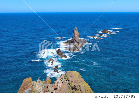 積丹半島・神威岬 積丹半島・神威岬 105737798