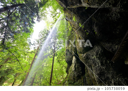 吉滝（兵庫県美方郡香美町） 105738059