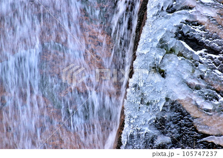 妹背の滝 広島 滝 氷瀑 妹背の滝 広島 滝 氷瀑 105747237