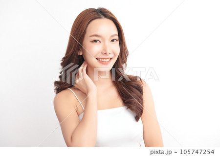 Beautiful young asian woman with clean fresh skin on white background, Face care, Facial treatment, Cosmetology, beauty and spa, Asian women portrait. 105747254