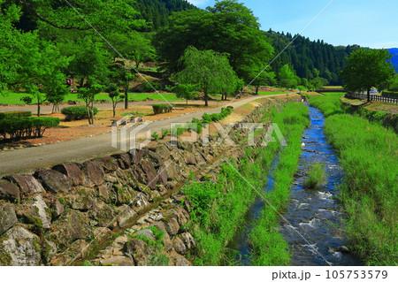 【福井県】晴天の一乗谷朝倉氏遺跡（朝倉館跡） 105753579