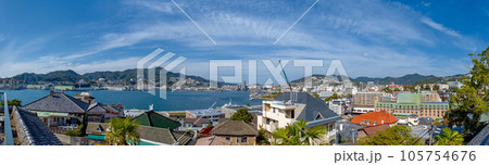 長崎 グラバー園から長崎港を望む 長崎 グラバー園から長崎港を望む 105754676