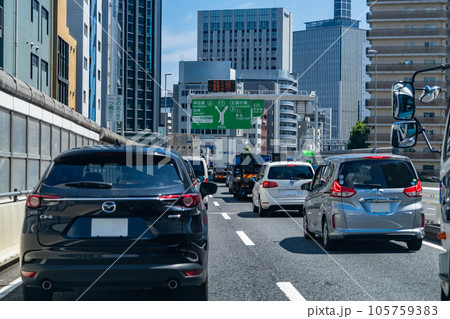 《東京都》交通渋滞・首都高速ラッシュアワー 105759383