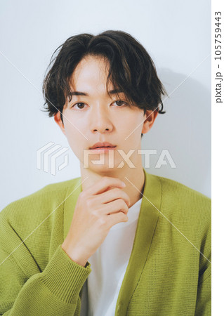 メンズ　ヘアスタイル 105759443