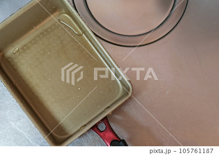 キッチン 洗い物 キッチン 洗い物 105761187