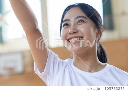 元気な女子高生 105763273