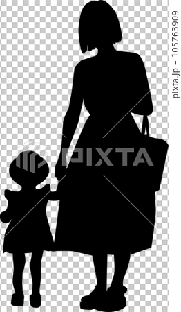 母親和孩子的剪影 105763909