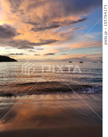 Beautiful sunset colors Beautiful sunset colors 105764173