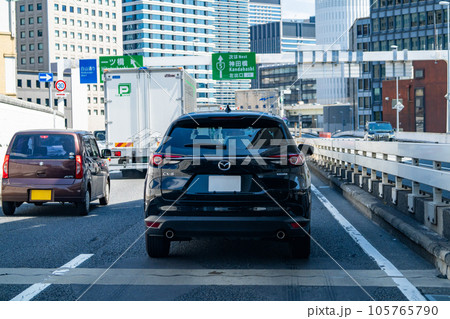 《東京都》交通渋滞・首都高速ラッシュアワー 105765790