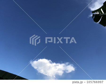 clear sky after rain 105766997