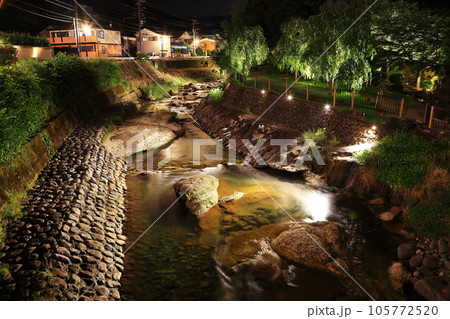 修善寺温泉　夜景 105772520