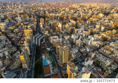 Aerial view of Miraflores and its boardwalk in Lima. 105773473