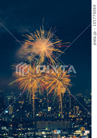 五月山から撮影した淀川花火大会 105778069