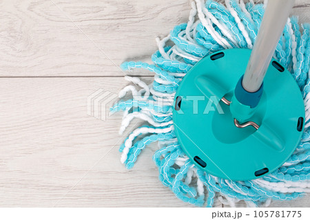 Cleaning mop Cleaning mop 105781775