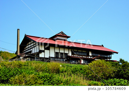 小樽市 鰊御殿（下から正面） 105784609