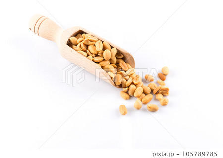 peanut nuts salt in scoop peanut nuts salt in scoop 105789785