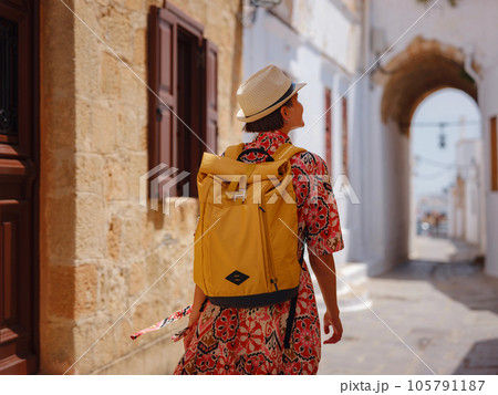 Travel to Greece, Mediterranean islands outside tourist season 105791187