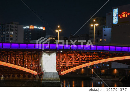 吾妻橋　夜景　隅田川 105794377