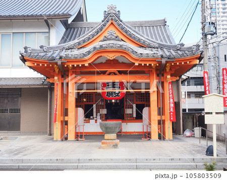 大光院の赤門明王殿（愛知県名古屋市中区大須） 105803509