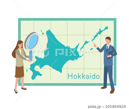 北海道の地図を見て話すビジネスマン 105804920