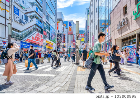 東京都千代田区の都市風景 秋葉原駅 東京都千代田区の都市風景 秋葉原駅 105808998