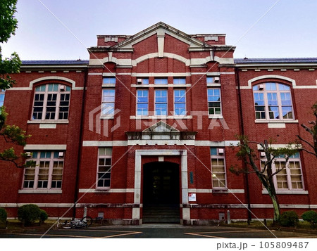 京都大学 旧土木工学教室本館 京都大学 旧土木工学教室本館 105809487