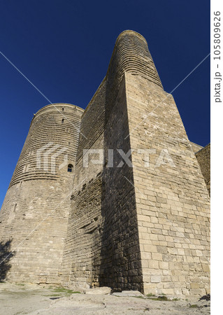 世界遺産・バクー旧市街「乙女の塔」 / Maiden Tower, Baku, Azerbaijan 105809626
