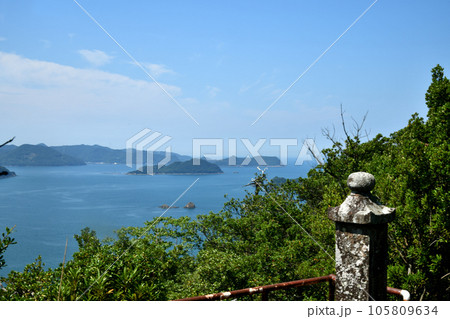 明恵上人西白上遺跡(湯浅湾を望む)　【和歌山県湯浅町】 105809634