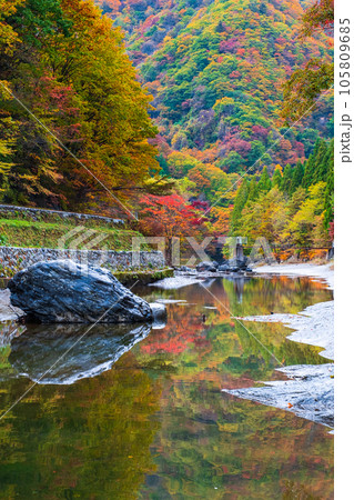 湯瀬渓谷(秋) 湯瀬渓谷(秋) 105809685