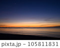 夕焼けと空と海 105811831