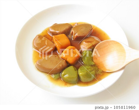 舌でつぶせる柔らかいムースの介護食 105811960