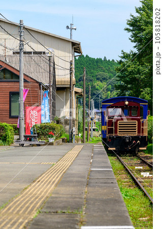 トロッコ列車と長陽駅風景「南阿蘇鉄道　全線開通・運航再開」 105818202