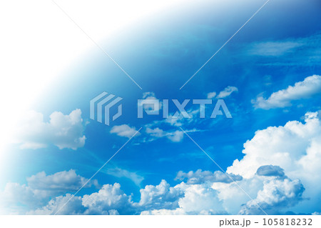 青い空の背景用写真 青い空の背景用写真 105818232