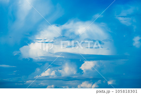 青い空の背景用写真 青い空の背景用写真 105818301