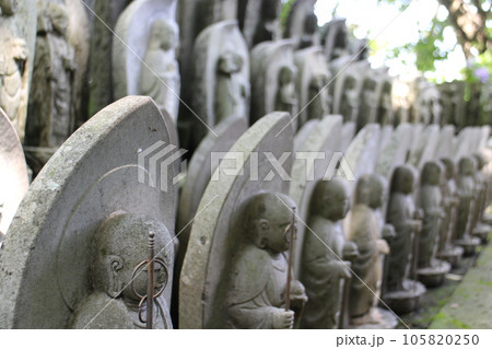 鎌倉　長谷寺の千体地蔵 105820250