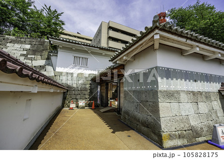 福井城址　山里口御門　福井県福井市 105828175