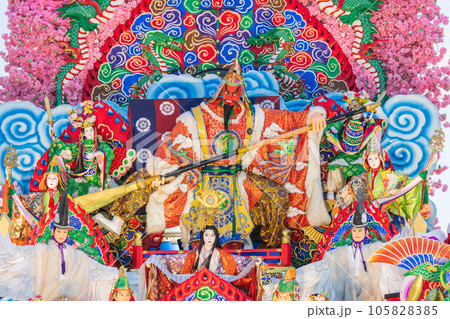 「青森県」豪華絢爛な山車の競演 八戸三社大祭・夏 「青森県」豪華絢爛な山車の競演 八戸三社大祭・夏 105828385