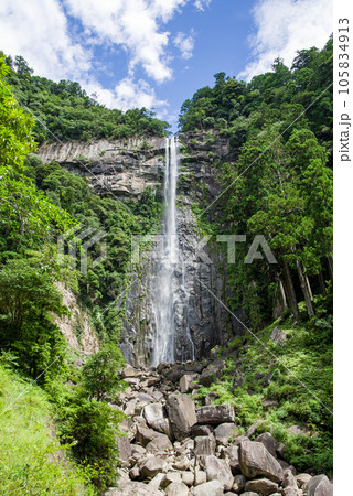 【那智の滝】和歌山県、日本三名瀑 【那智の滝】和歌山県、日本三名瀑 105834913