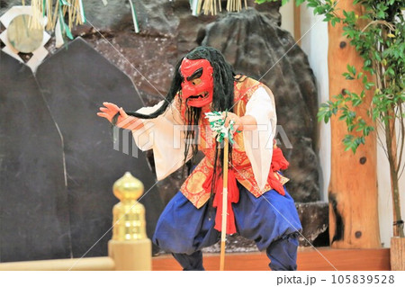 夜神楽 105839528