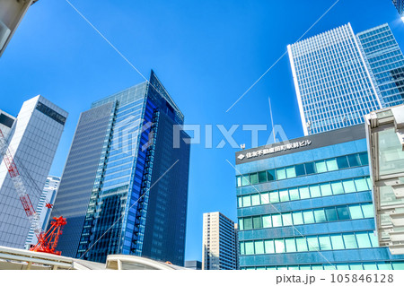 東京都港区の都市風景 田町駅 東京都港区の都市風景 田町駅 105846128