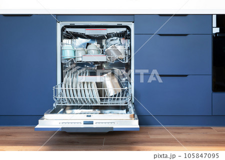 Dishwasher in modern kitchen. Washing dishes 105847095