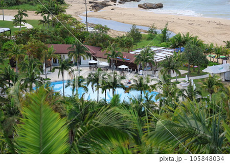 海の見えるプール 105848034