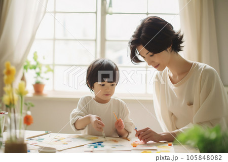 夏休みの宿題をする親子 105848082