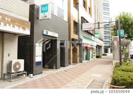 東京メトロ　日比谷線　駅入口　八丁堀駅 105850049