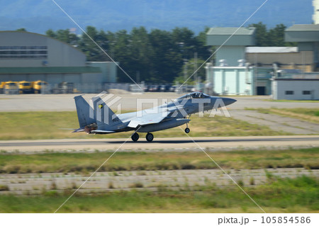 航空自衛隊第306飛行隊F-15イーグル離陸 105854586